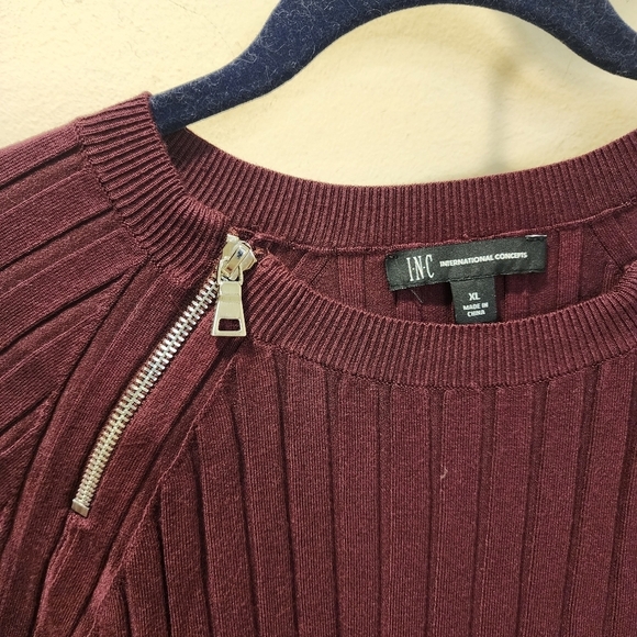 International Concept Burgundy crew neck sweater size XL - Picture 3 of 9